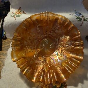 Vintage And Stunning Fenton Marigold Carnival Glass Thistle Pattern Bowl.